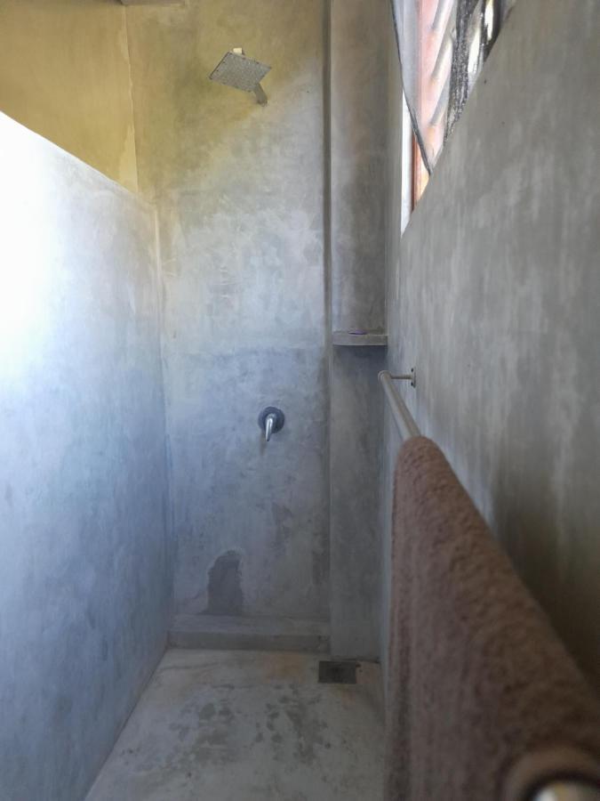 فندق Mealanie'S House أونا واتونا المظهر الخارجي الصورة