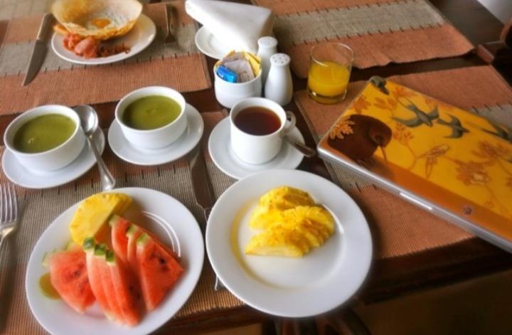 فندق Mealanie'S House أونا واتونا المظهر الخارجي الصورة