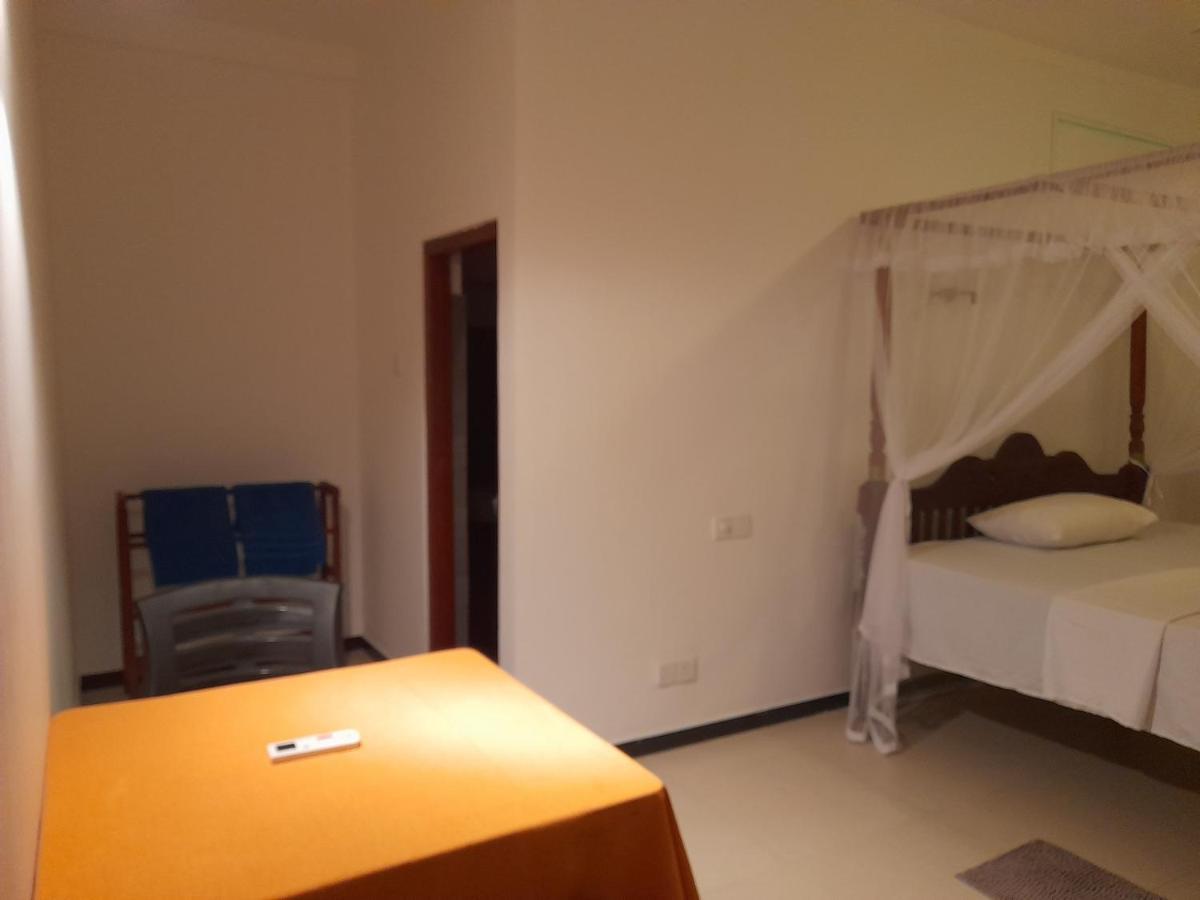 فندق Mealanie'S House أونا واتونا المظهر الخارجي الصورة