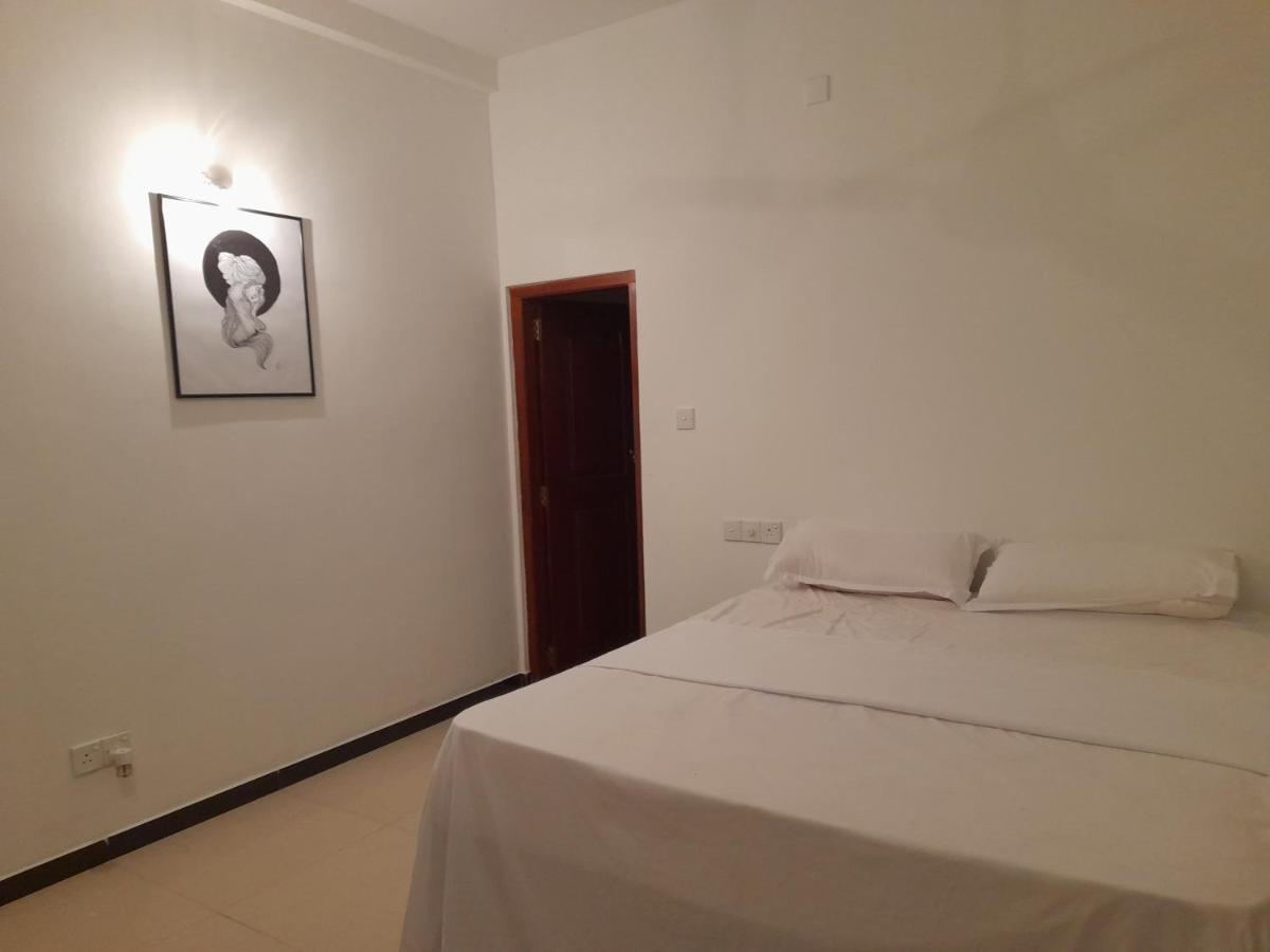 فندق Mealanie'S House أونا واتونا المظهر الخارجي الصورة